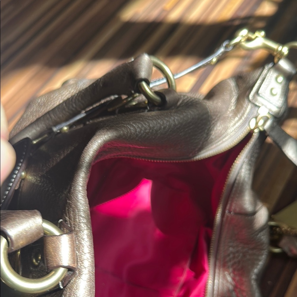 Coach Gold Purse - Picture 4 of 6